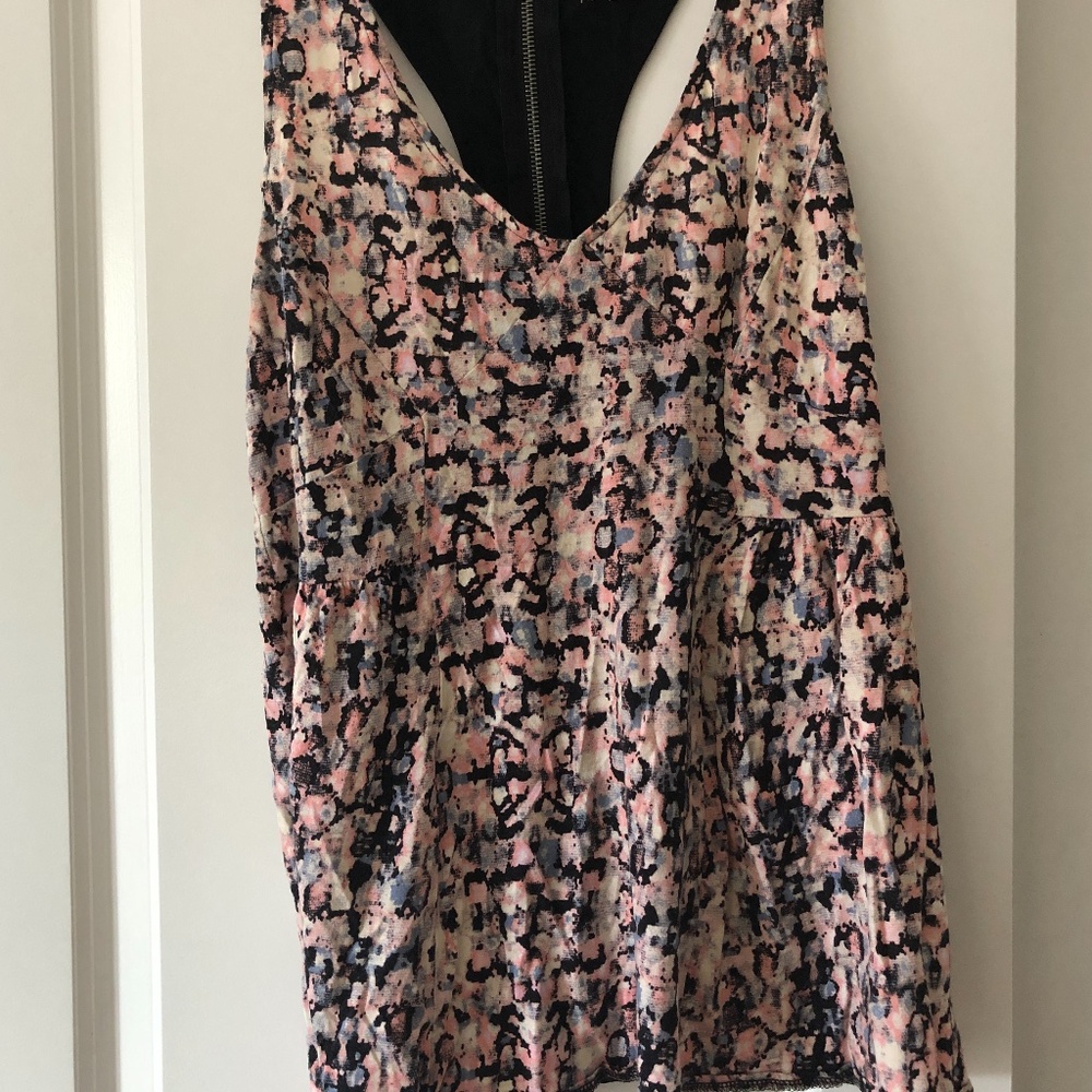 racer back cotton tank with back zipper